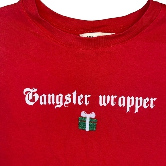 Gangster Wrapper! 🎁 Red Christmas T Shirt Small - Picture 3 of 3
